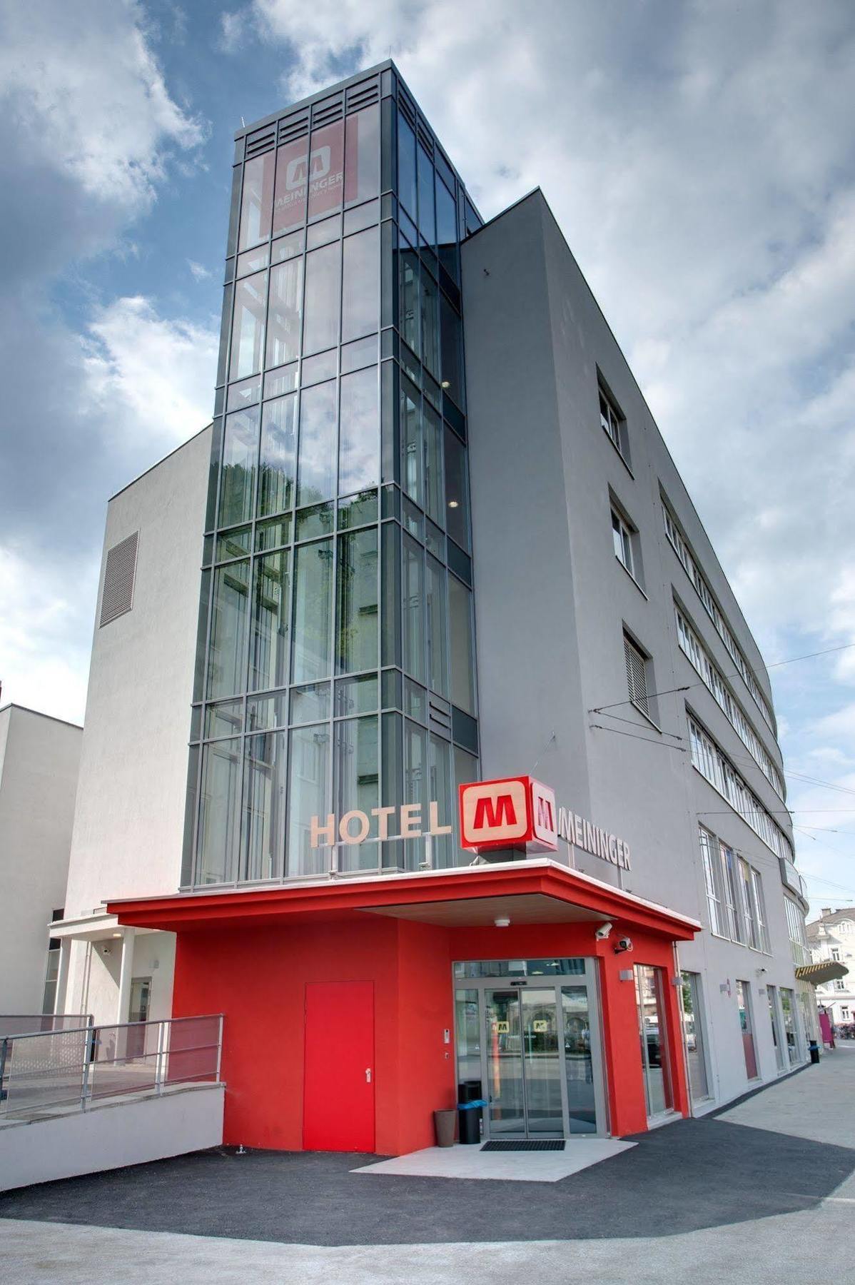 Meininger Hotel Salzburg City Center Esterno foto
