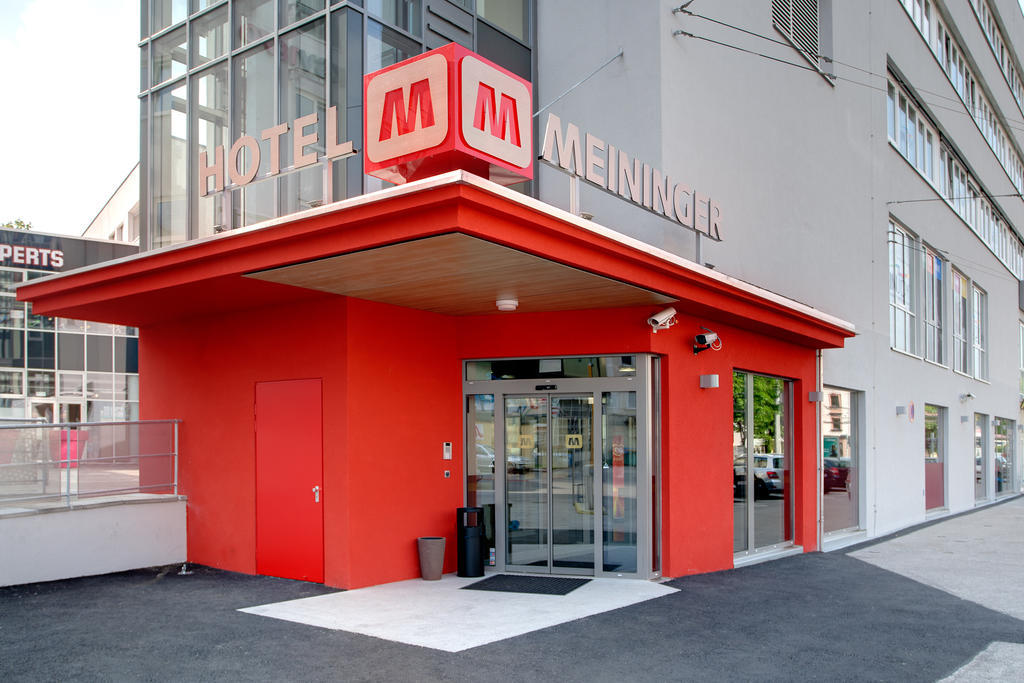Meininger Hotel Salzburg City Center Esterno foto