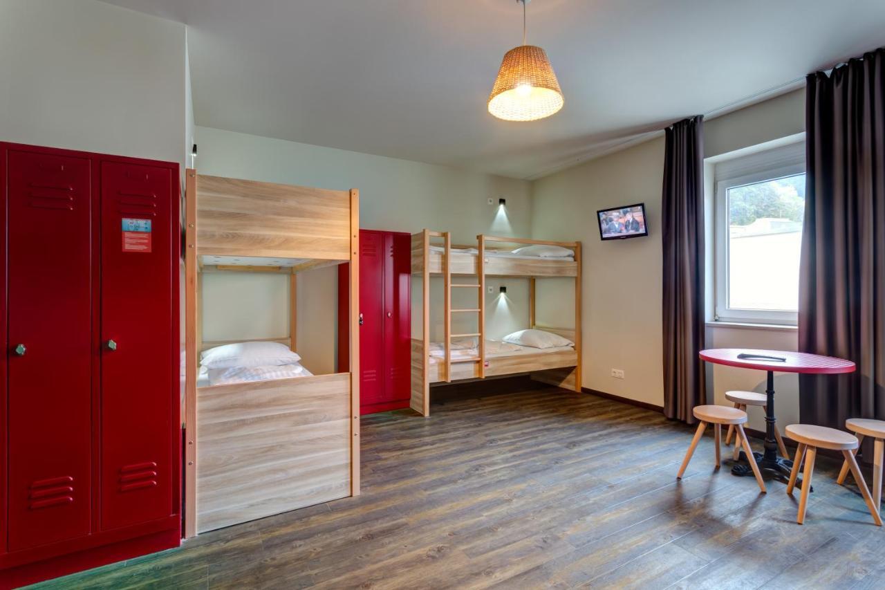 Meininger Hotel Salzburg City Center Esterno foto
